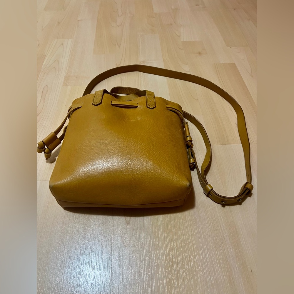 Madewell Small Transport Crossbody in Mustard Yellow - Picture 6 of 6